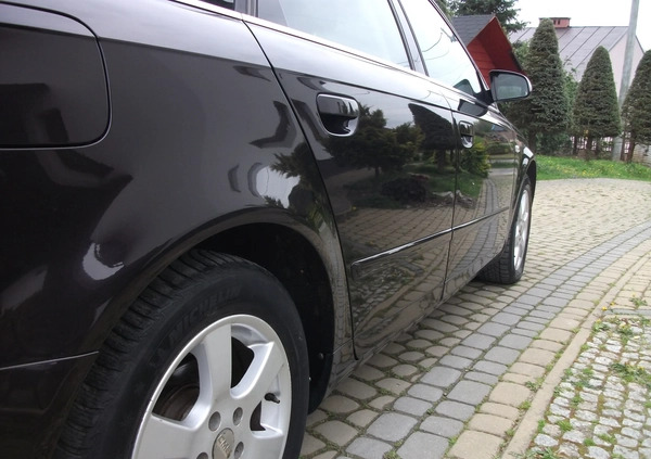 Audi A4 cena 19800 przebieg: 249000, rok produkcji 2007 z Jasło małe 106
